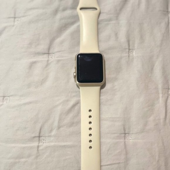 Apple Watch Series 1 Aluminum 38mm Light Old Gold Color - Picture 1 of 2